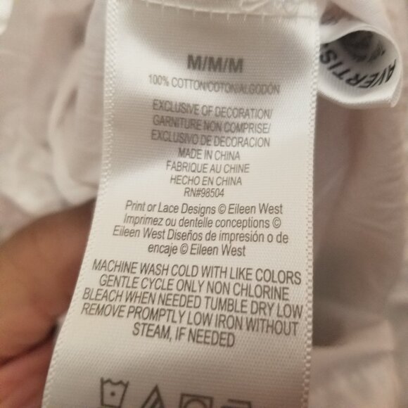 Eileen West Women's Floral Nightgowns Bundle of 2 Prairie Croquette Sz M - Picture 6 of 10